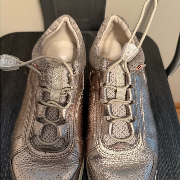 ECCO Women's Sense Toggle Fashion Sneaker, Rose Gold Sz 5 - Picture 5 of 15